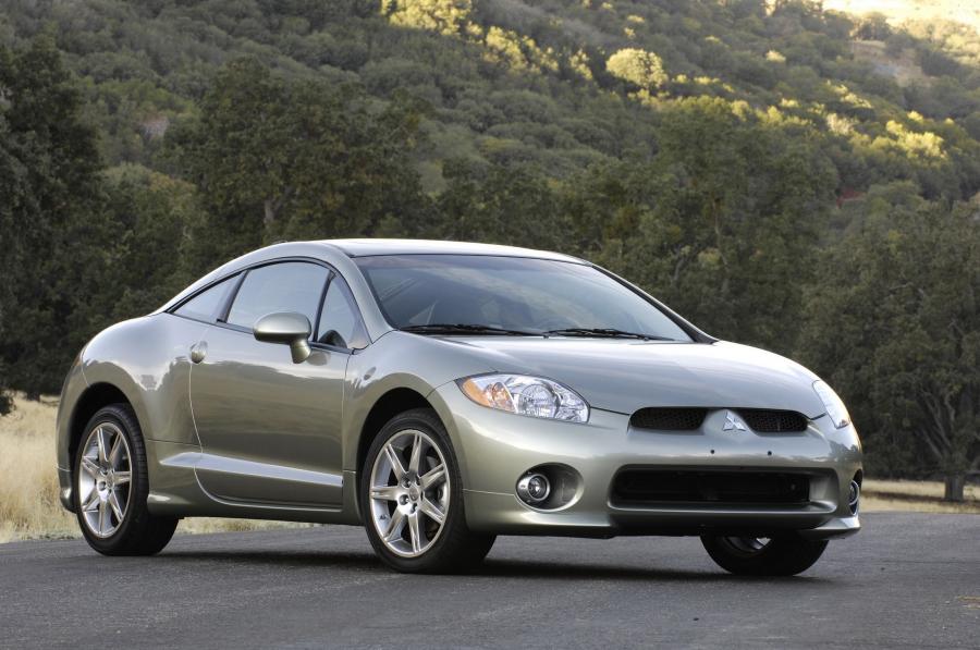  Mitsubishi Eclipse 2009 года  (фото 87 из 205)